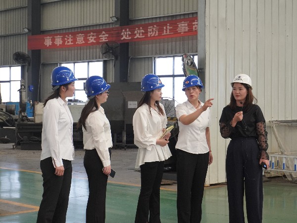 深入廠區(qū)學習，提高自身專業(yè)知識。_河南雙志